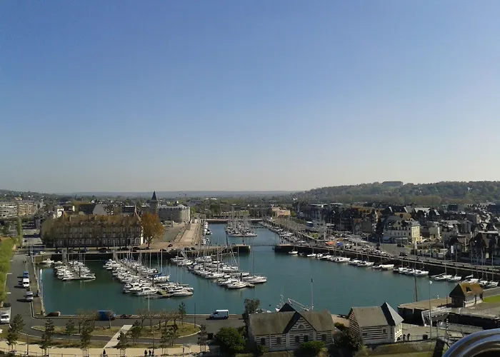 Premiere Classe Deauville Hotel