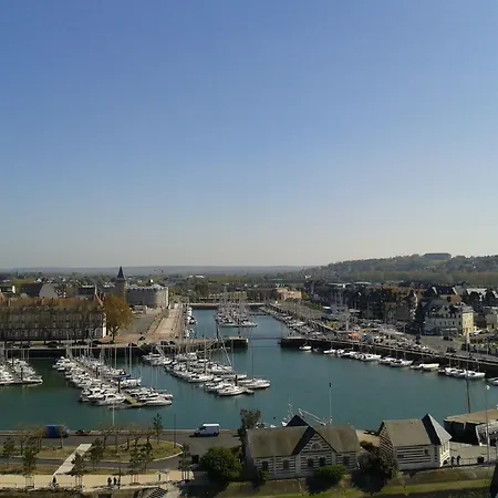 Premiere Classe Deauville Hotel