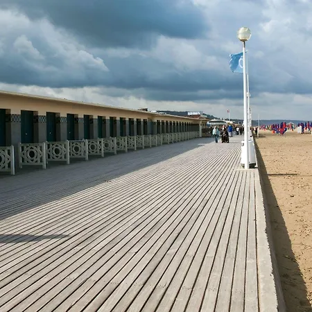 Premiere Classe Deauville Touques