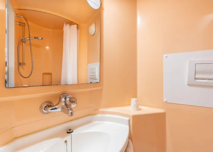 Premiere Classe Deauville * 뚜끄